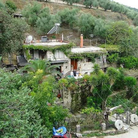 Antique Seaside Stone House/ Boat Trips * Kitriaí